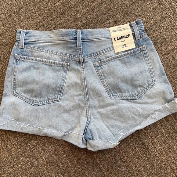 NWT L'AGENCE High Rise Jean Shorts with Cuff - Size 28 - Picture 5 of 11